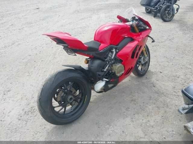 Дукаті Panigale V4S, об'ємом двигуна 0.96 л та пробігом 0 тис. км за 5200 $, фото 3 на Automoto.ua