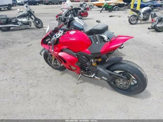 Дукаті Panigale V4S, об'ємом двигуна 0.96 л та пробігом 0 тис. км за 5200 $, фото 12 на Automoto.ua