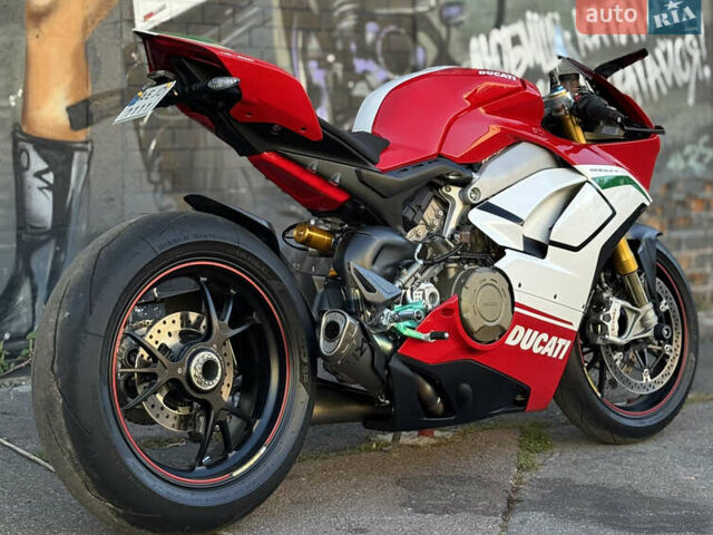 Дукати Panigale V4Speciale, объемом двигателя 0 л и пробегом 1 тыс. км за 43000 $, фото 3 на Automoto.ua