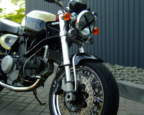 Дукаті Sportclassic GT 1000, об'ємом двигуна 1 л та пробігом 10 тис. км за 13000 $, фото 4 на Automoto.ua