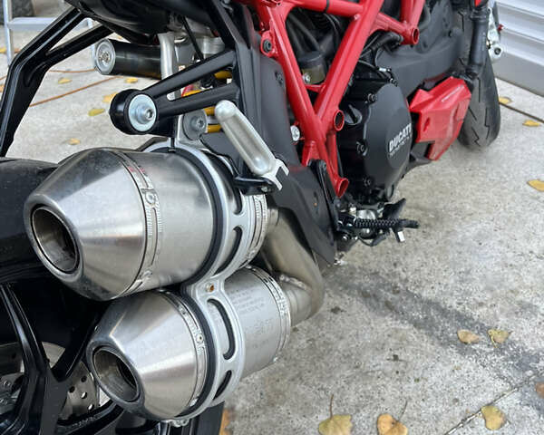 Красный Дукати Streetfighter 848, объемом двигателя 0 л и пробегом 18 тыс. км за 10900 $, фото 4 на Automoto.ua