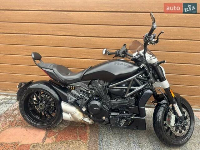 Черный Дукати XDiavel, объемом двигателя 1.26 л и пробегом 24 тыс. км за 20000 $, фото 3 на Automoto.ua