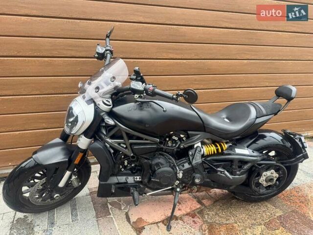 Черный Дукати XDiavel, объемом двигателя 1.26 л и пробегом 24 тыс. км за 20000 $, фото 2 на Automoto.ua