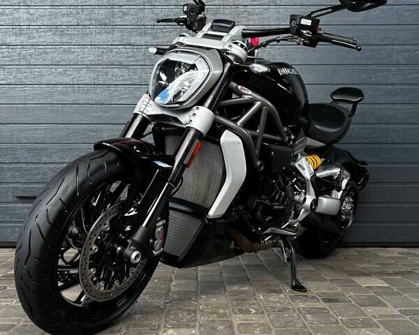 Черный Дукати XDiavel S Glossy , объемом двигателя 1.26 л и пробегом 5 тыс. км за 18000 $, фото 2 на Automoto.ua