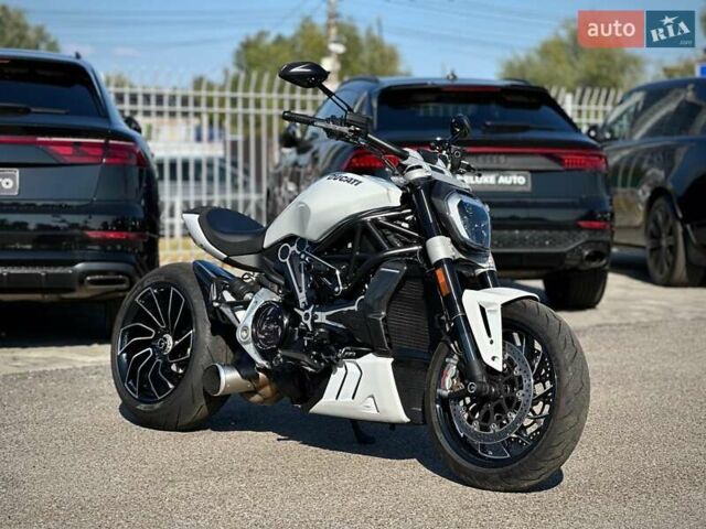 Дукати XDiavel S Glossy , объемом двигателя 1.26 л и пробегом 12 тыс. км за 22800 $, фото 11 на Automoto.ua