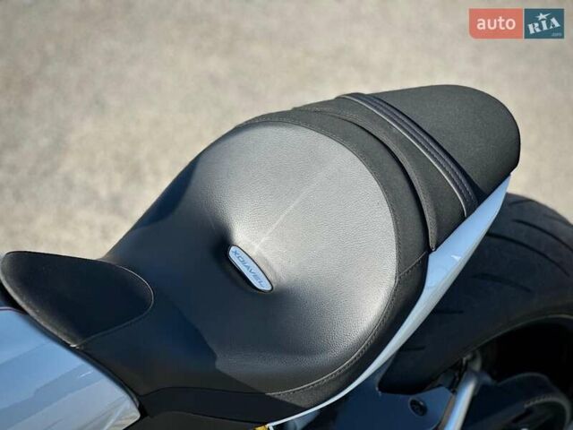 Дукати XDiavel S Glossy , объемом двигателя 1.26 л и пробегом 12 тыс. км за 22800 $, фото 30 на Automoto.ua