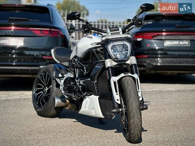 Дукати XDiavel S Glossy , объемом двигателя 1.26 л и пробегом 12 тыс. км за 22800 $, фото 6 на Automoto.ua