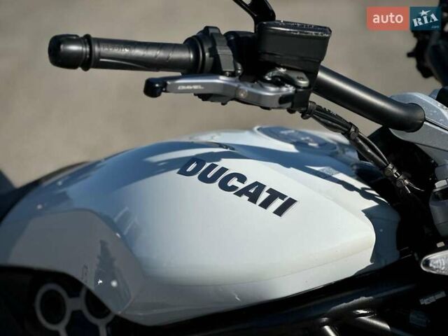 Дукати XDiavel S Glossy , объемом двигателя 1.26 л и пробегом 12 тыс. км за 22800 $, фото 1 на Automoto.ua