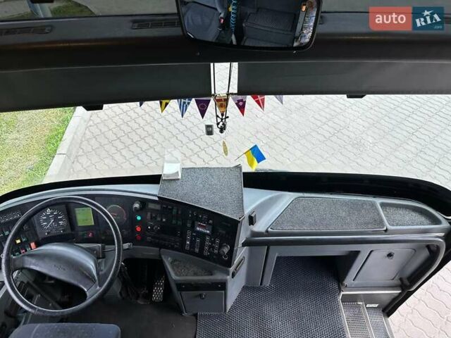 Бежевый ЕОС 180, объемом двигателя 11.97 л и пробегом 78 тыс. км за 18500 $, фото 13 на Automoto.ua