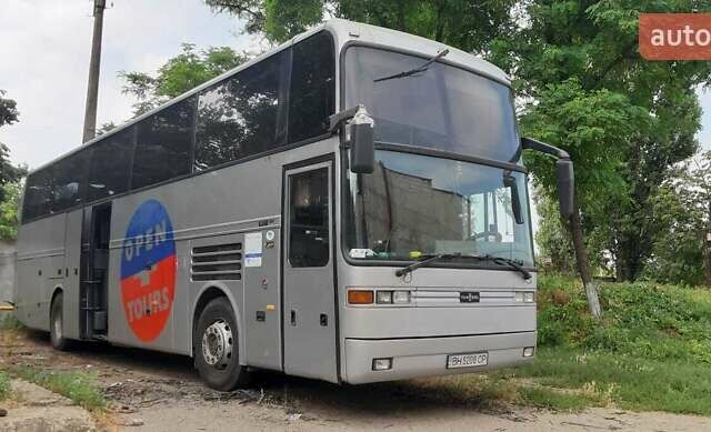 Сірий ЕОС 180, об'ємом двигуна 11.97 л та пробігом 1 тис. км за 16000 $, фото 3 на Automoto.ua