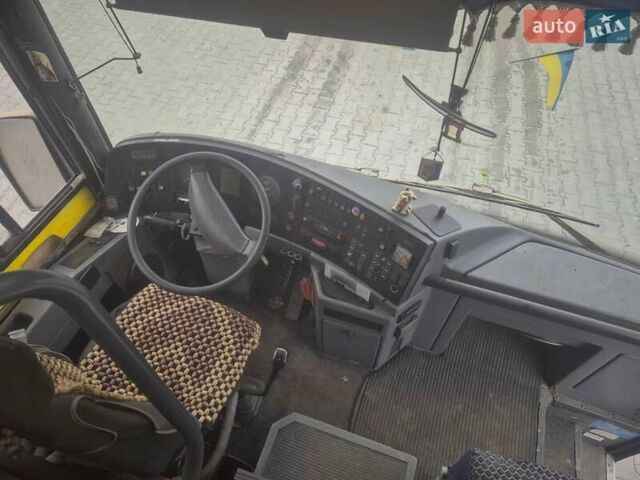 Білий ЕОС 200, об'ємом двигуна 11.97 л та пробігом 100 тис. км за 15000 $, фото 5 на Automoto.ua