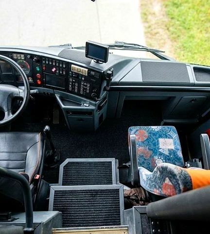 Черный ЕОС 80, объемом двигателя 11 л и пробегом 0 тыс. км за 28000 $, фото 3 на Automoto.ua