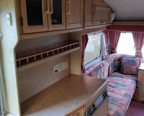 Eccles Diamond 1996 у Чернівцях на Automoto.ua Білий Eccles Diamond, об'ємом двигуна 0 л та пробігом 20 тис. км за 4999 $, фото 4 на Automoto.ua