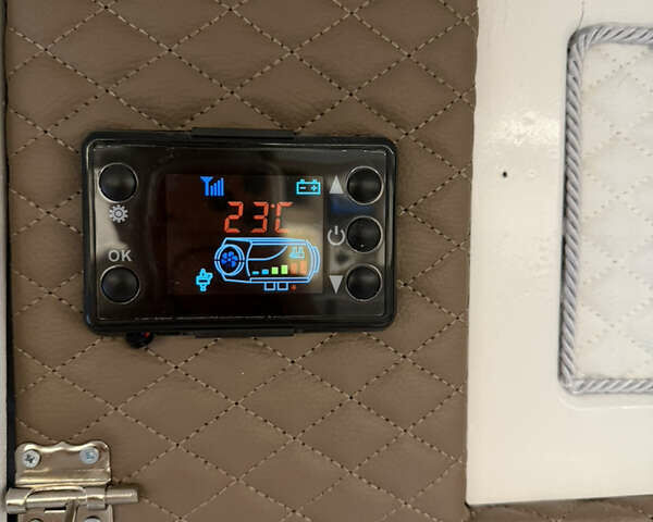 Білий Елдис Select Gold, об'ємом двигуна 0 л та пробігом 9 тис. км за 12209 $, фото 13 на Automoto.ua