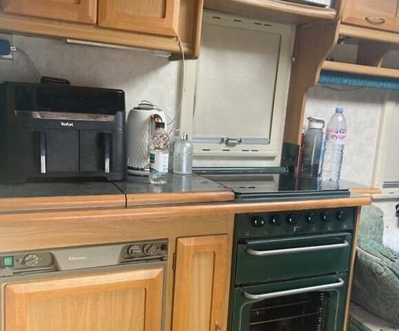 Білий Елдис Typhoon, об'ємом двигуна 0 л та пробігом 10 тис. км за 8000 $, фото 5 на Automoto.ua