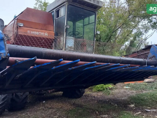 Енисей 1200, объемом двигателя 0 л и пробегом 0 тыс. км за 6500 $, фото 3 на Automoto.ua
