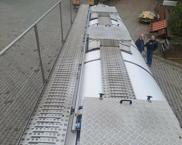 Еверласт ST3-12A103-391L03AB1 2023 у Львові на Automoto.ua Білий Еверласт ST3-12A103-391L03AB1, об'ємом двигуна 0 л та пробігом 3 тис. км за 60500 $, фото 19 на Automoto.ua