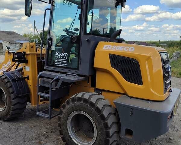 Жовтий Еверан EP, об'ємом двигуна 2.4 л та пробігом 1 тис. км за 33300 $, фото 19 на Automoto.ua