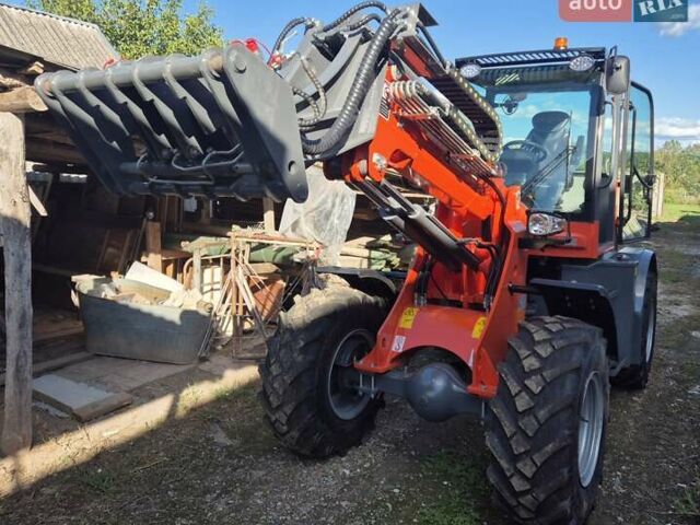 Червоний Еверан  2500F, об'ємом двигуна 3.8 л та пробігом 0 тис. км за 35500 $, фото 1 на Automoto.ua