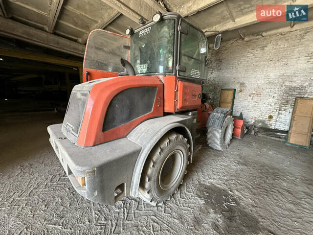 Еверан  2500F, об'ємом двигуна 0 л та пробігом 0 тис. км за 26000 $, фото 2 на Automoto.ua