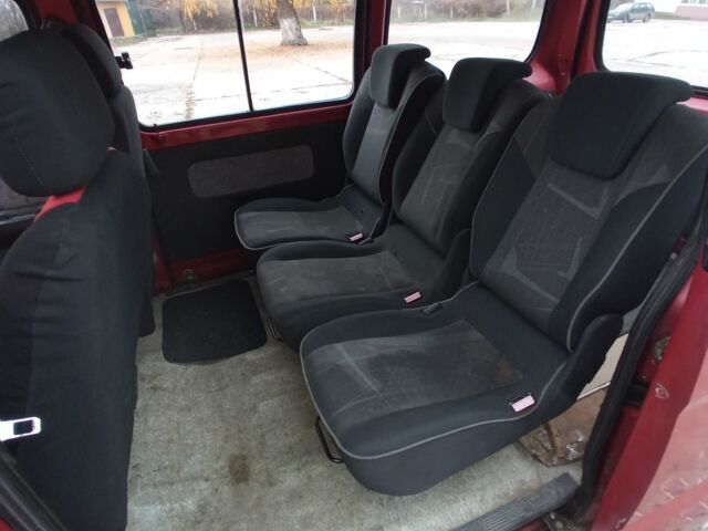 Красный ФАВ 6371, объемом двигателя 1.1 л и пробегом 80 тыс. км за 2100 $, фото 7 на Automoto.ua