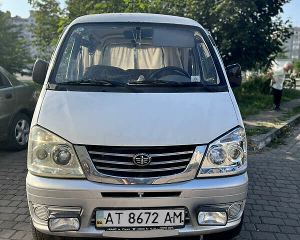 Білий ФАВ 6371 пасс., об'ємом двигуна 1.05 л та пробігом 207 тис. км за 1800 $, фото 2 на Automoto.ua