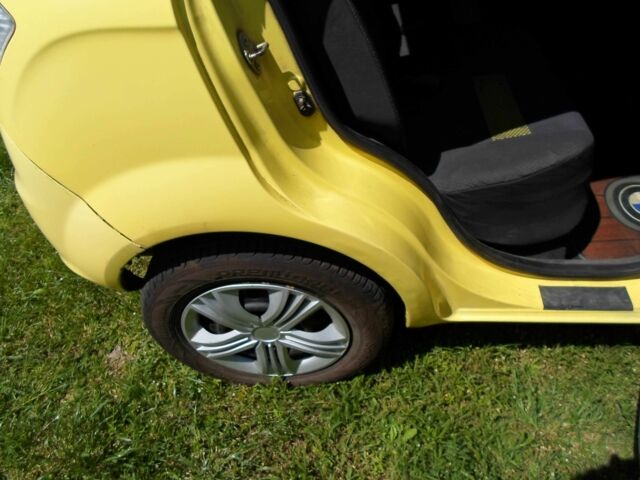 Желтый ФАВ В2, объемом двигателя 1.3 л и пробегом 130 тыс. км за 2400 $, фото 13 на Automoto.ua