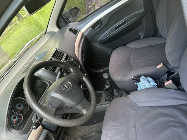 ФАВ В5 2013 у Києві на Automoto.ua Чорний ФАВ В5, об'ємом двигуна 1.5 л та пробігом 101 тис. км за 2500 $, фото 10 на Automoto.ua