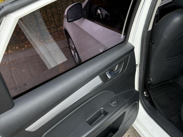 Белый ФАВ B30, объемом двигателя 1.6 л и пробегом 103 тыс. км за 8250 $, фото 10 на Automoto.ua