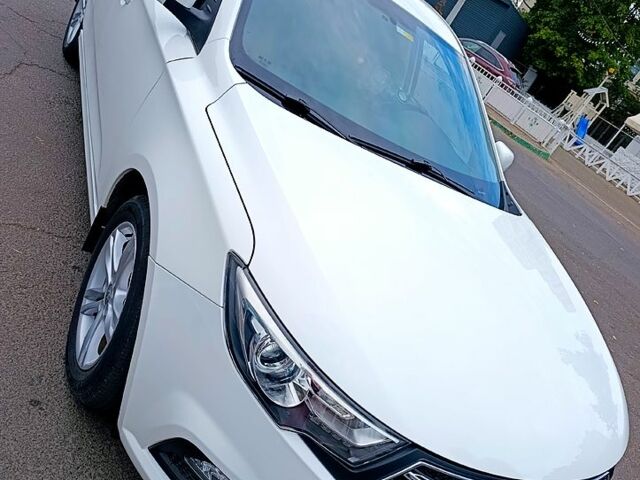 Белый ФАВ B30, объемом двигателя 1.6 л и пробегом 57 тыс. км за 7000 $, фото 1 на Automoto.ua