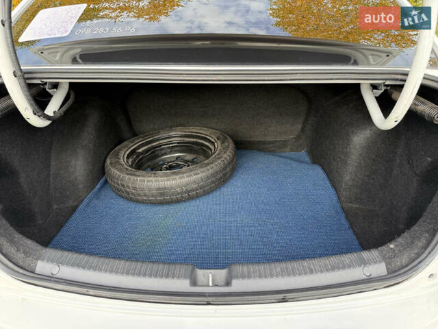 Белый ФАВ B30, объемом двигателя 1.6 л и пробегом 103 тыс. км за 8250 $, фото 42 на Automoto.ua