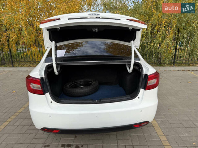 Белый ФАВ B30, объемом двигателя 1.6 л и пробегом 103 тыс. км за 8250 $, фото 13 на Automoto.ua