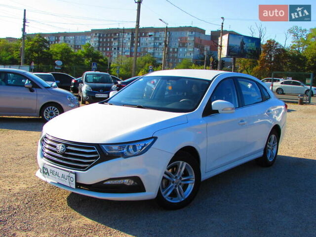 Білий ФАВ B30, об'ємом двигуна 1.6 л та пробігом 109 тис. км за 7500 $, фото 3 на Automoto.ua