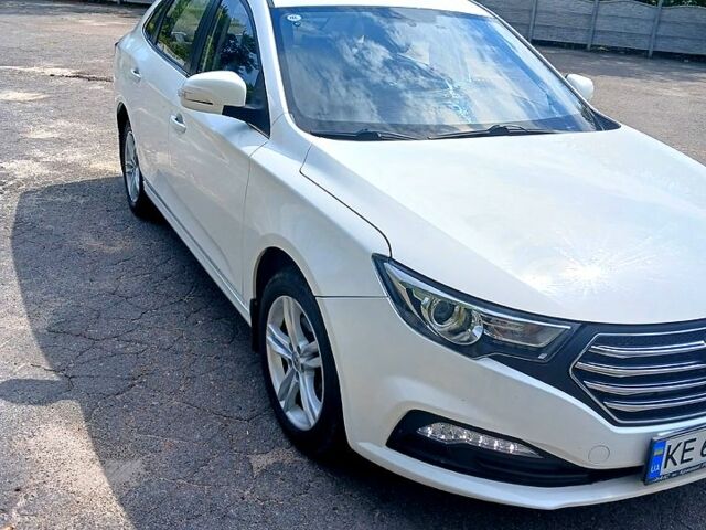 Белый ФАВ B30, объемом двигателя 1.6 л и пробегом 72 тыс. км за 7700 $, фото 5 на Automoto.ua