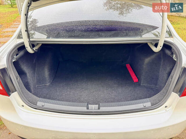 Белый ФАВ B30, объемом двигателя 1.6 л и пробегом 80 тыс. км за 7800 $, фото 16 на Automoto.ua