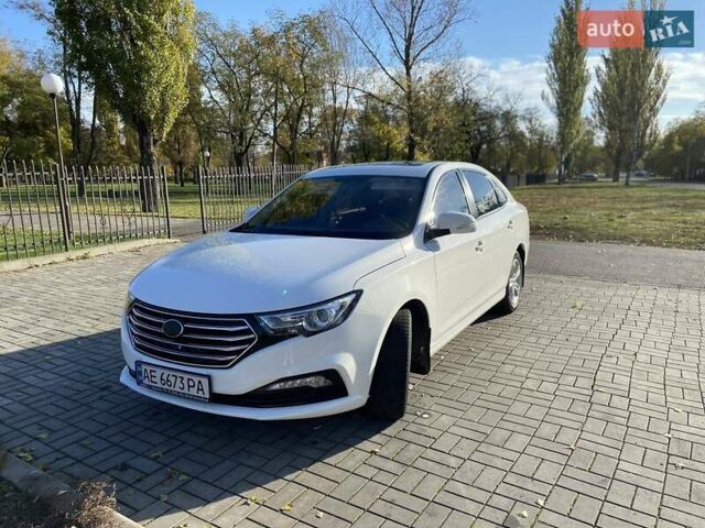 Белый ФАВ B30, объемом двигателя 1.6 л и пробегом 47 тыс. км за 7500 $, фото 1 на Automoto.ua