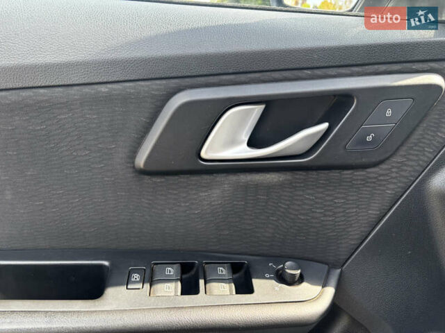 Білий ФАВ Besturn X40, об'ємом двигуна 1.6 л та пробігом 119 тис. км за 8000 $, фото 24 на Automoto.ua