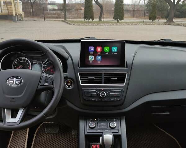 Коричневый ФАВ Besturn X40, объемом двигателя 1.6 л и пробегом 7 тыс. км за 11000 $, фото 4 на Automoto.ua