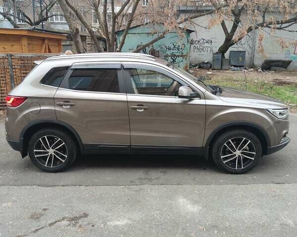 ФАВ Besturn X40 2020 в Киеве на Automoto.ua Коричневый ФАВ Besturn X40, объемом двигателя 1.6 л и пробегом 42 тыс. км за 11000 $, фото 2 на Automoto.ua