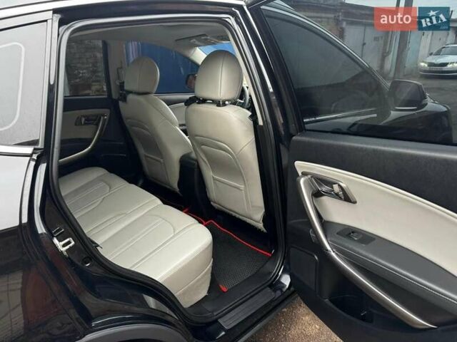 Черный ФАВ Besturn X80, объемом двигателя 2 л и пробегом 45 тыс. км за 12000 $, фото 7 на Automoto.ua