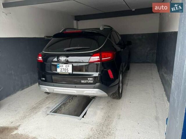 Черный ФАВ Besturn X80, объемом двигателя 2 л и пробегом 45 тыс. км за 12000 $, фото 1 на Automoto.ua