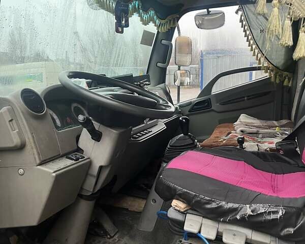 Білий ФАВ TIGER, об'ємом двигуна 3.76 л та пробігом 307 тис. км за 11000 $, фото 2 на Automoto.ua