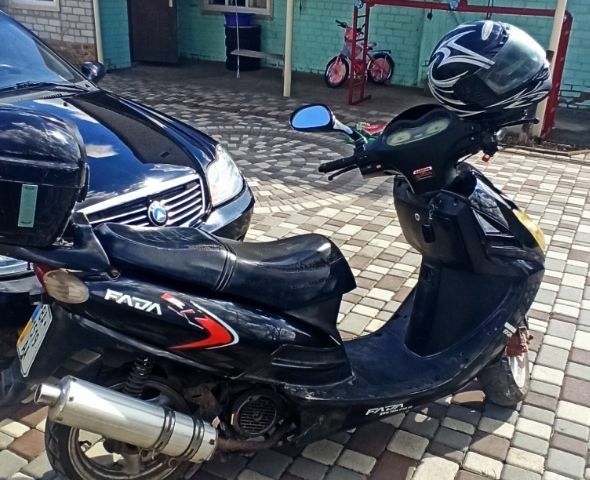 Фада 95 XF 380, объемом двигателя 0.15 л и пробегом 0 тыс. км за 18000 $, фото 4 на Automoto.ua