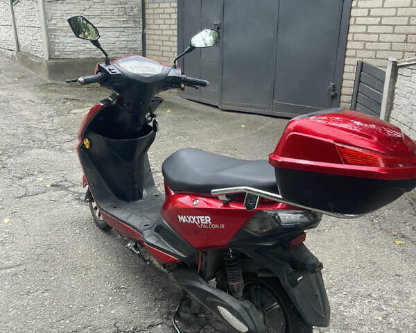 Красный Фалькон Maxter, объемом двигателя 0 л и пробегом 6 тыс. км за 959 $, фото 3 на Automoto.ua