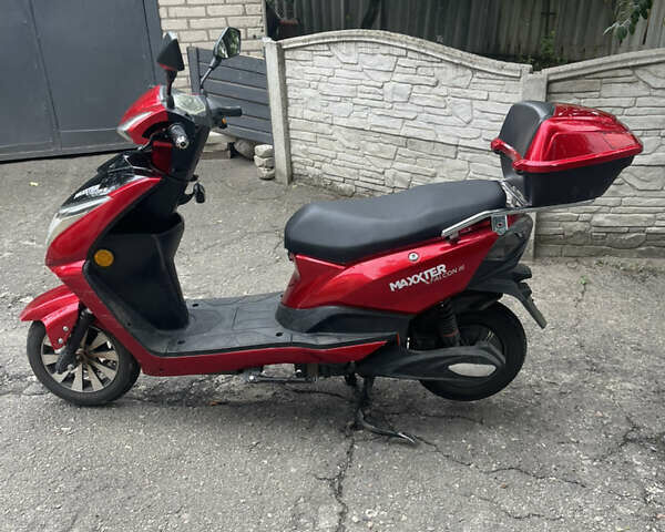 Красный Фалькон Maxter, объемом двигателя 0 л и пробегом 6 тыс. км за 959 $, фото 4 на Automoto.ua