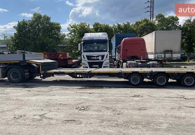 Черный Файмонвиль STN, объемом двигателя 0 л и пробегом 0 тыс. км за 35000 $, фото 1 на Automoto.ua