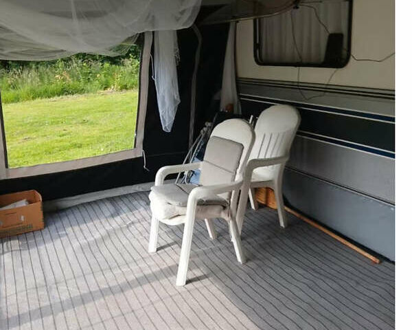 Фендт 320 1989 в Тернополе на Automoto.ua Белый Фендт 320, объемом двигателя 0 л и пробегом 2 тыс. км за 7043 $, фото 9 на Automoto.ua