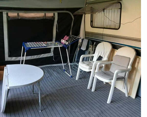 Фендт 320 1989 в Тернополе на Automoto.ua Белый Фендт 320, объемом двигателя 0 л и пробегом 2 тыс. км за 7043 $, фото 1 на Automoto.ua