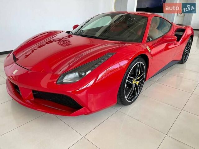 Красный Феррари 488 GTB, объемом двигателя 3.9 л и пробегом 27 тыс. км за 235900 $, фото 9 на Automoto.ua
