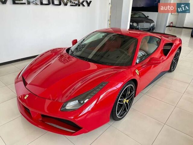 Красный Феррари 488 GTB, объемом двигателя 3.9 л и пробегом 27 тыс. км за 235900 $, фото 7 на Automoto.ua
